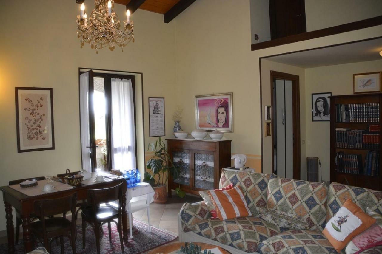 Il Laghetto Bed & Breakfast Torre Canavese Ngoại thất bức ảnh